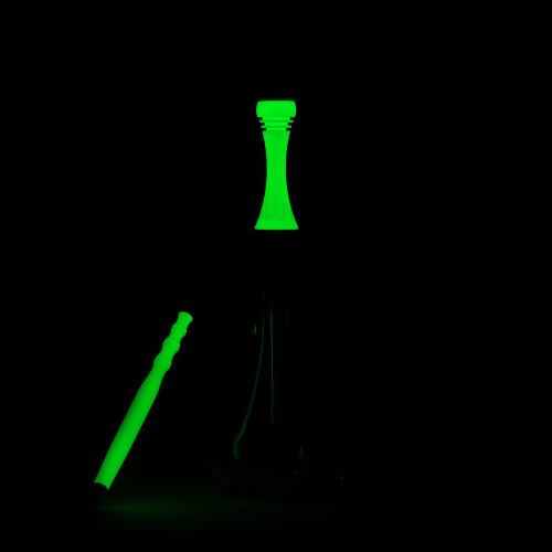 Neon X в темноте